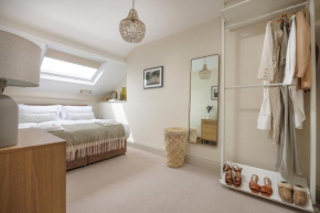 Ocean City Stylish Top Floor Flat